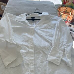 GAP White Button Down Shirt for Women